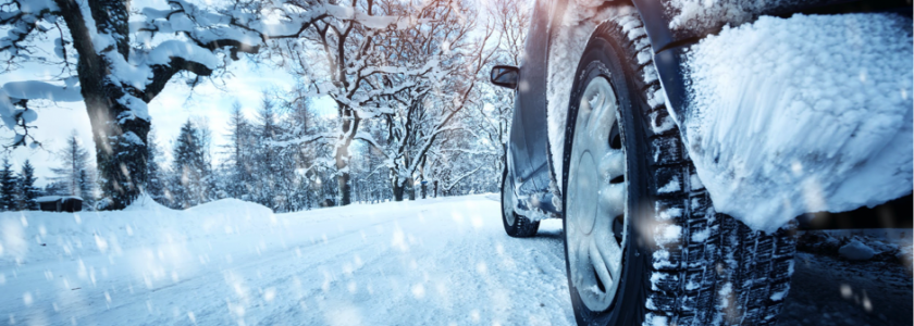 Met de auto op wintersport? Hier moet je rekening mee houden
